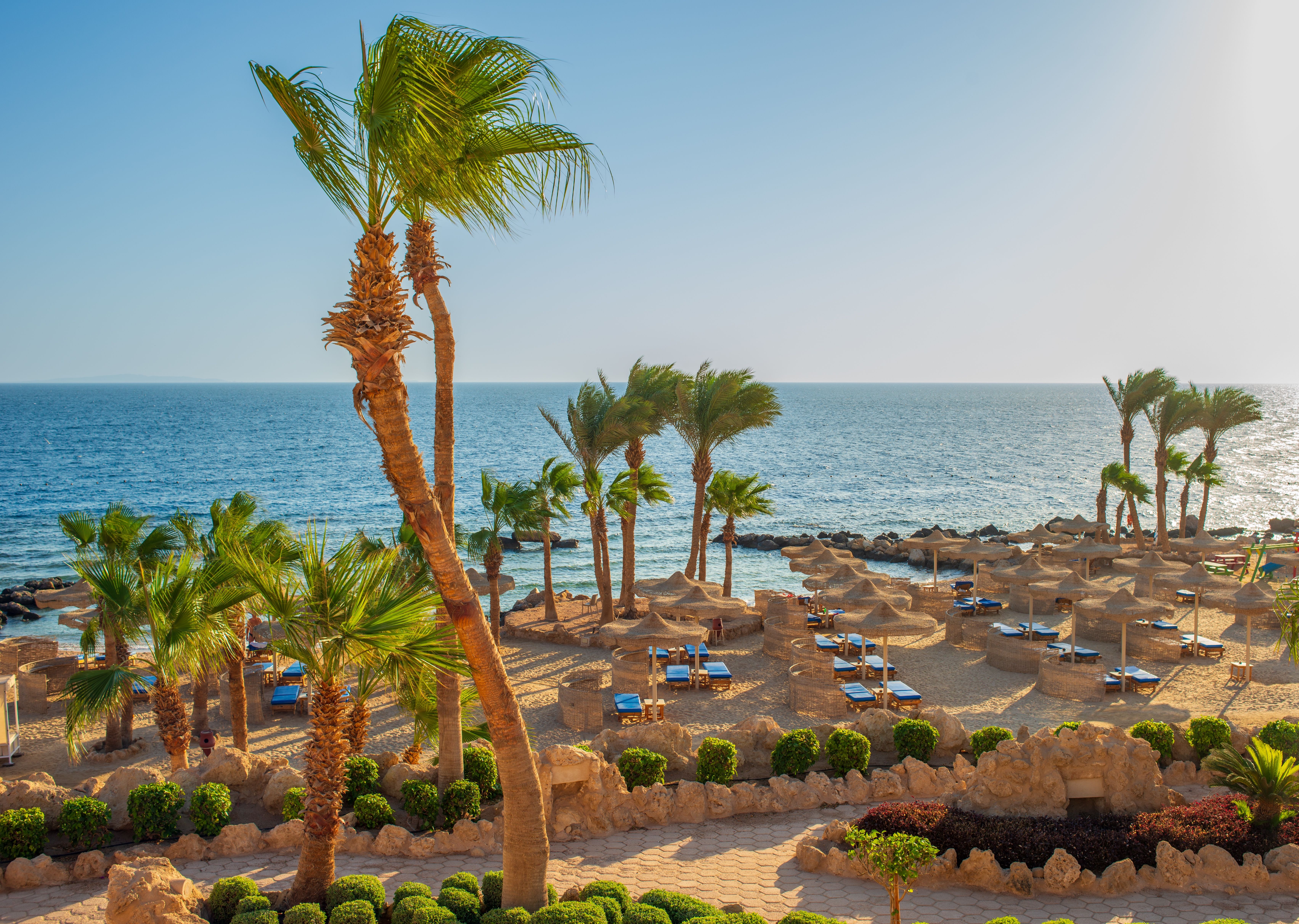 куда поехать в декабре