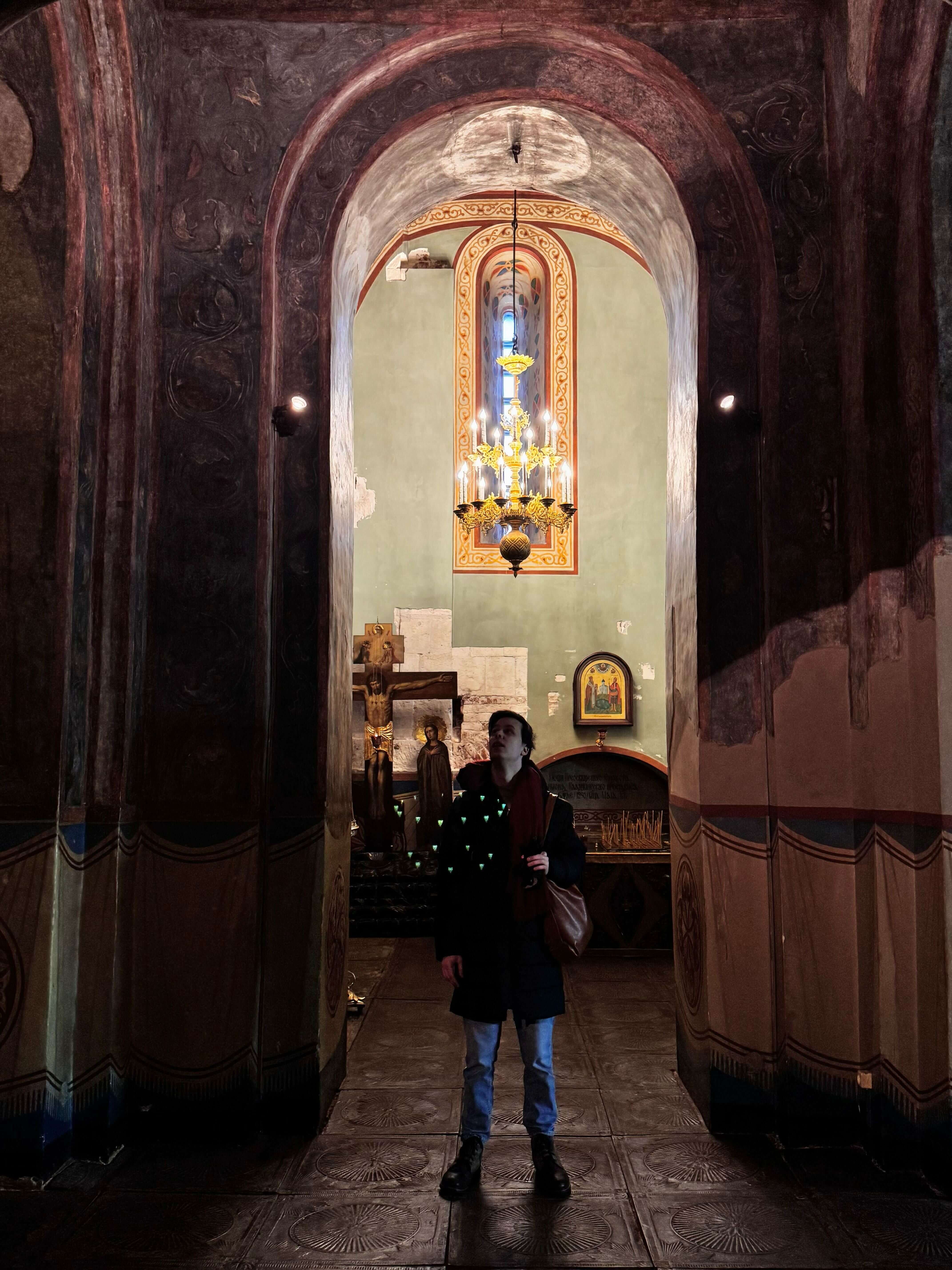 Филипп в Успенском Соборе.jpg