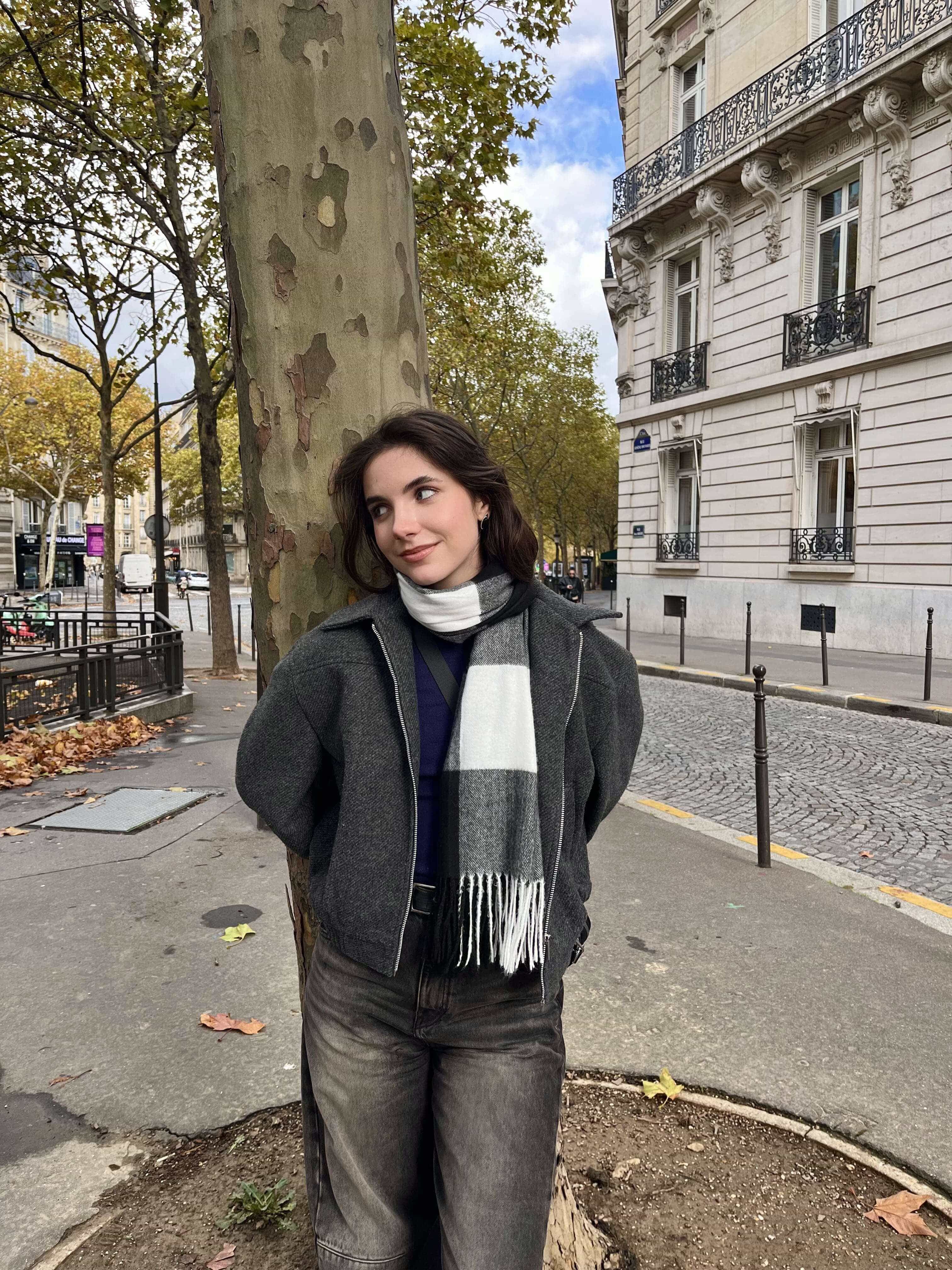 Улица в Париже