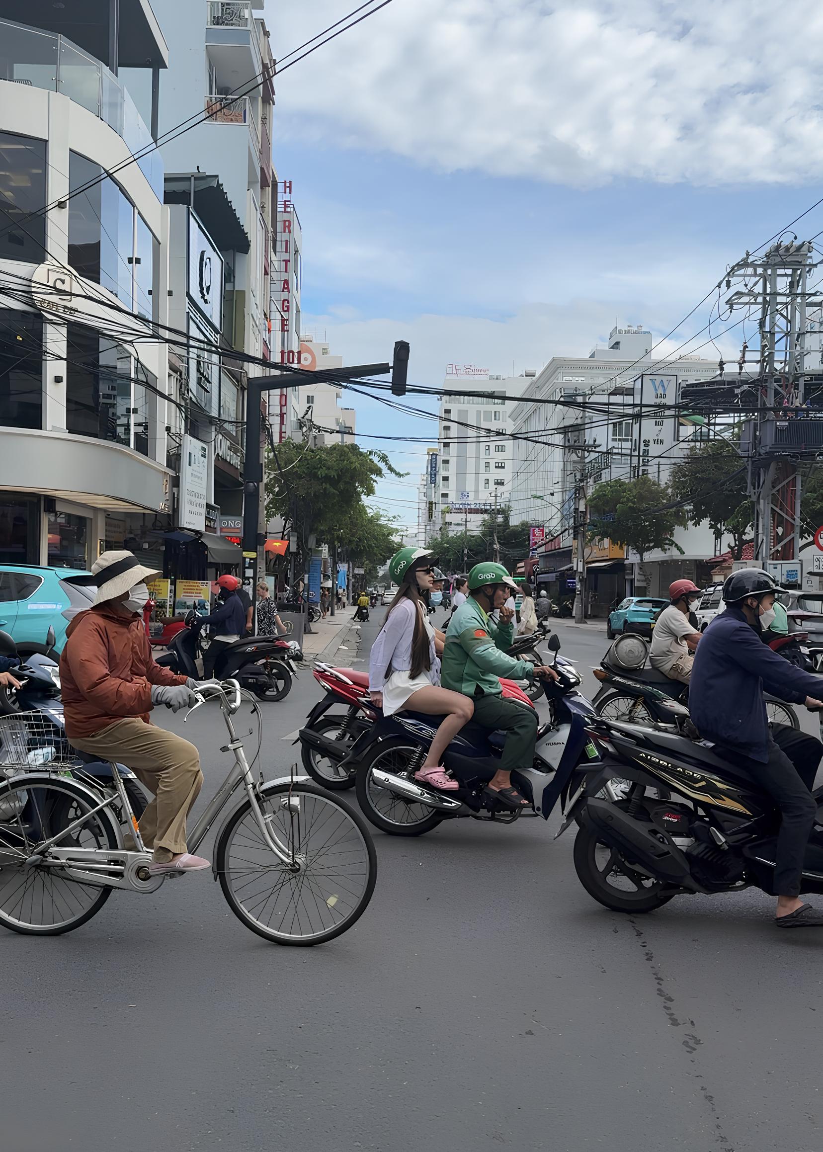 Дорожное движение в Нячанге