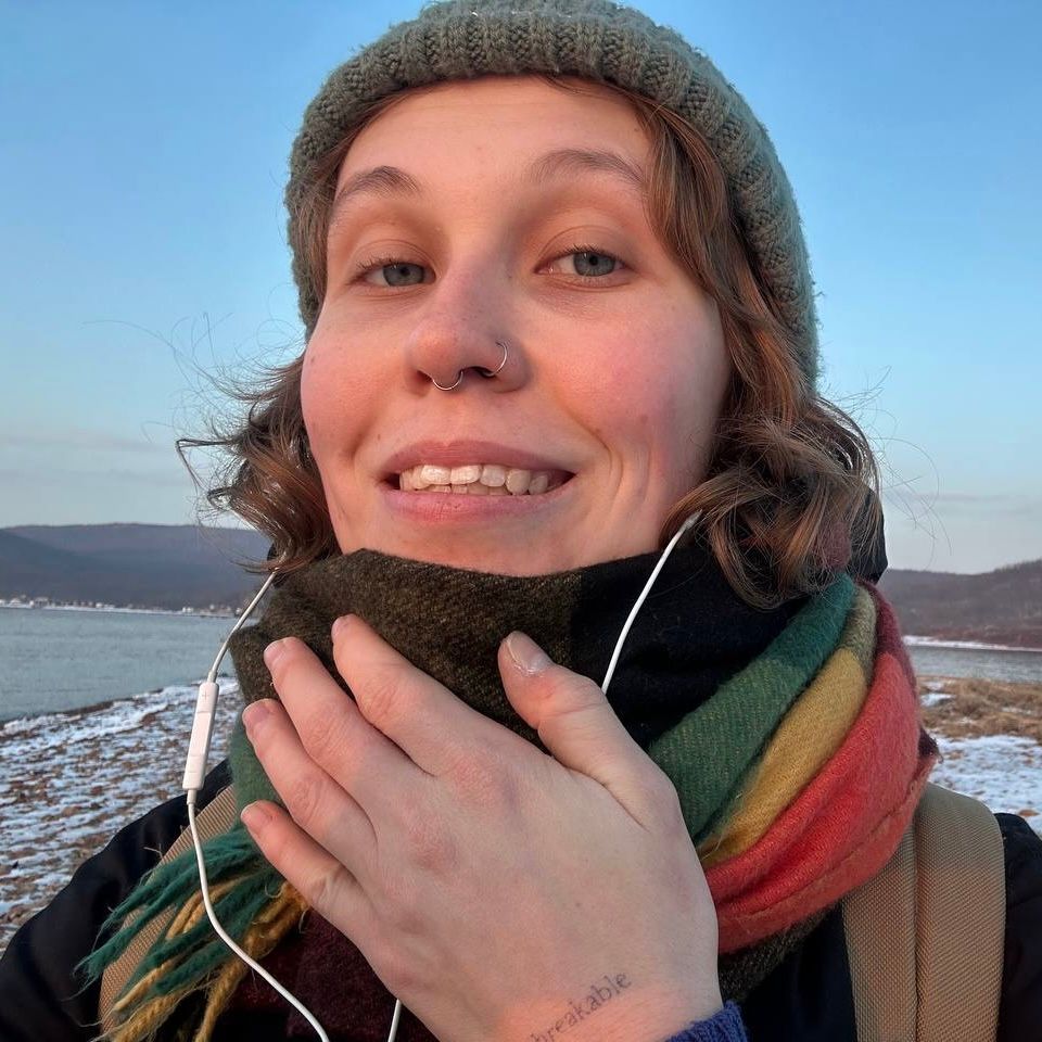 Лена Демьянова