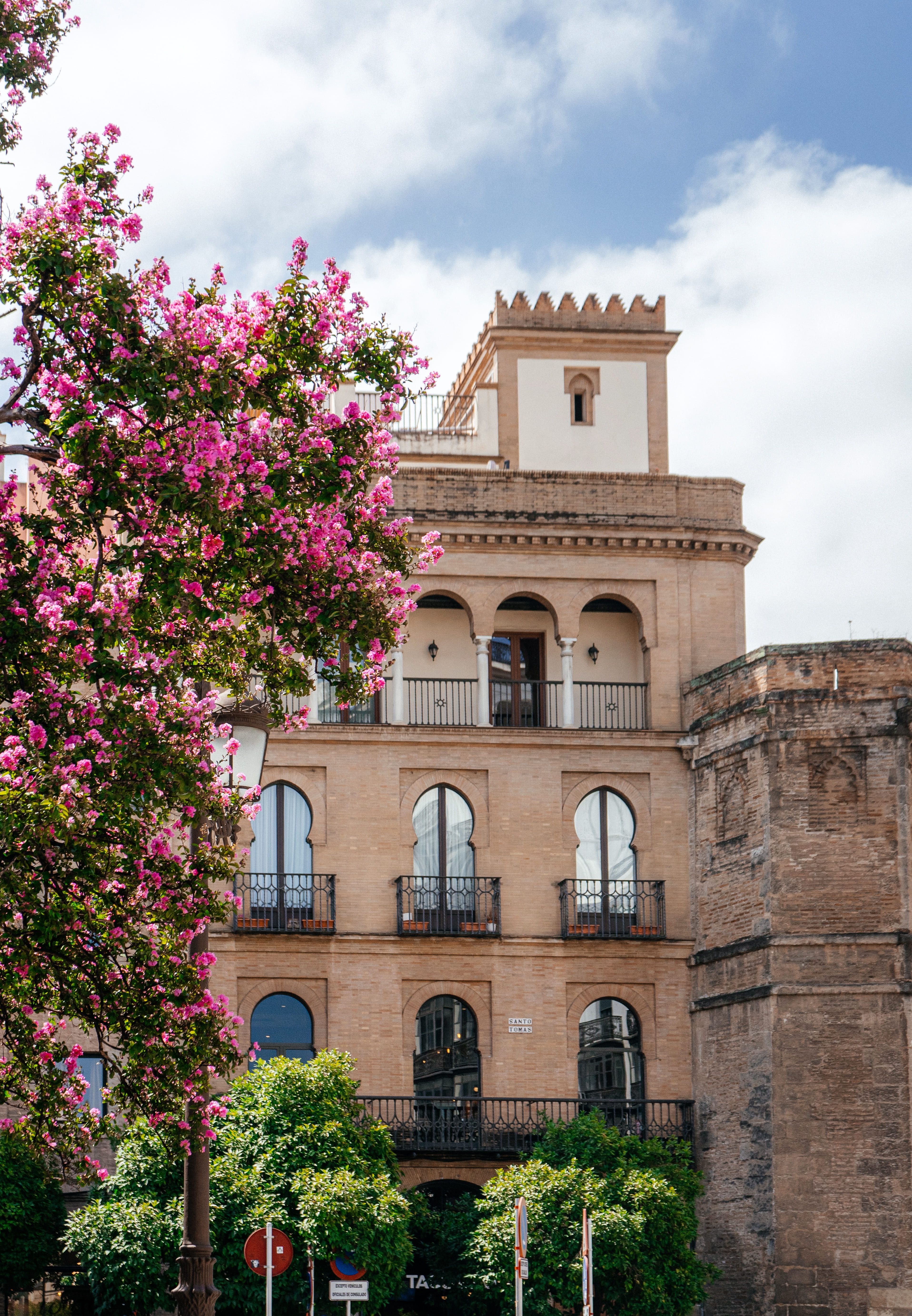 Испания в апреле