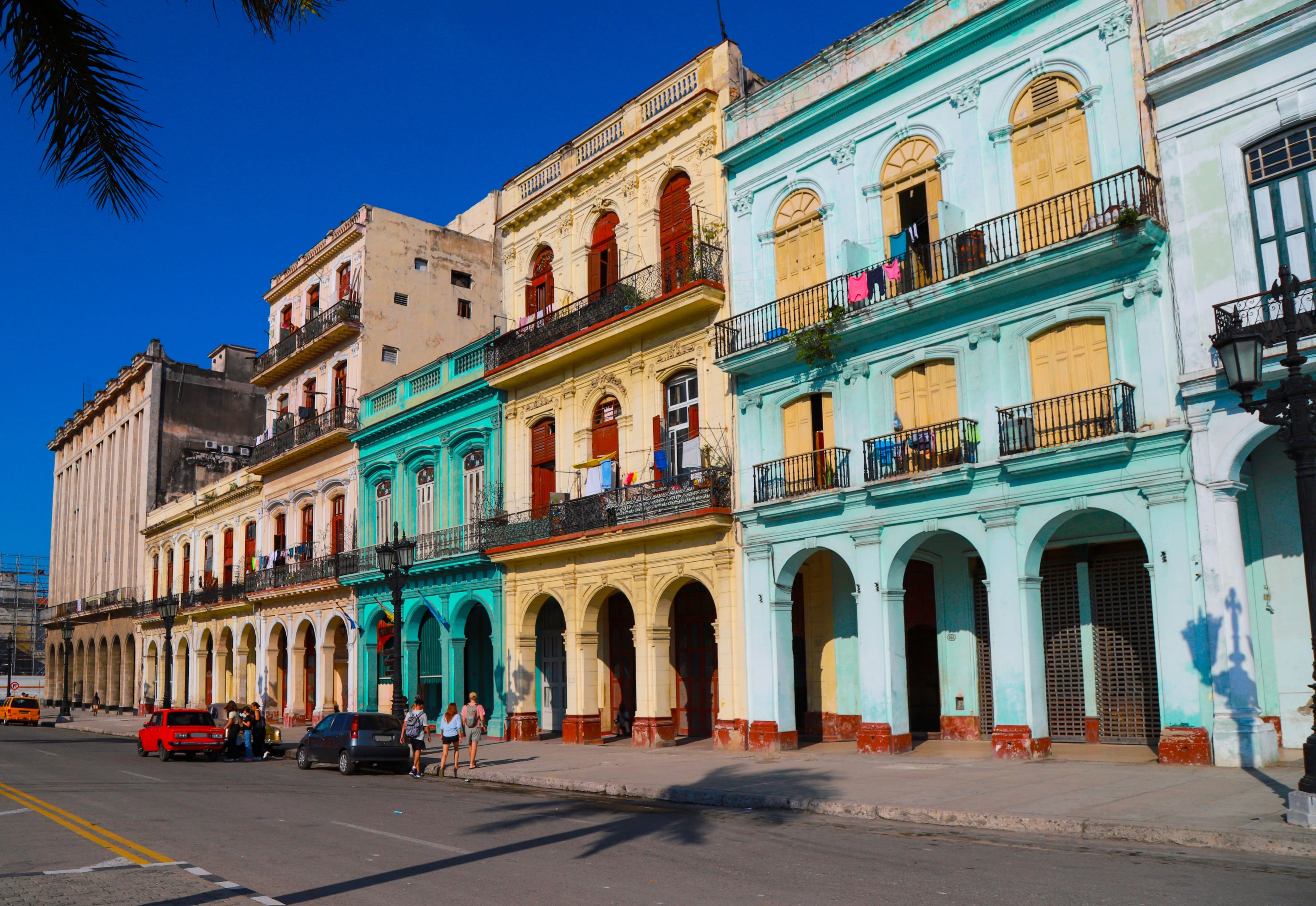 куда поехать зимой без визы