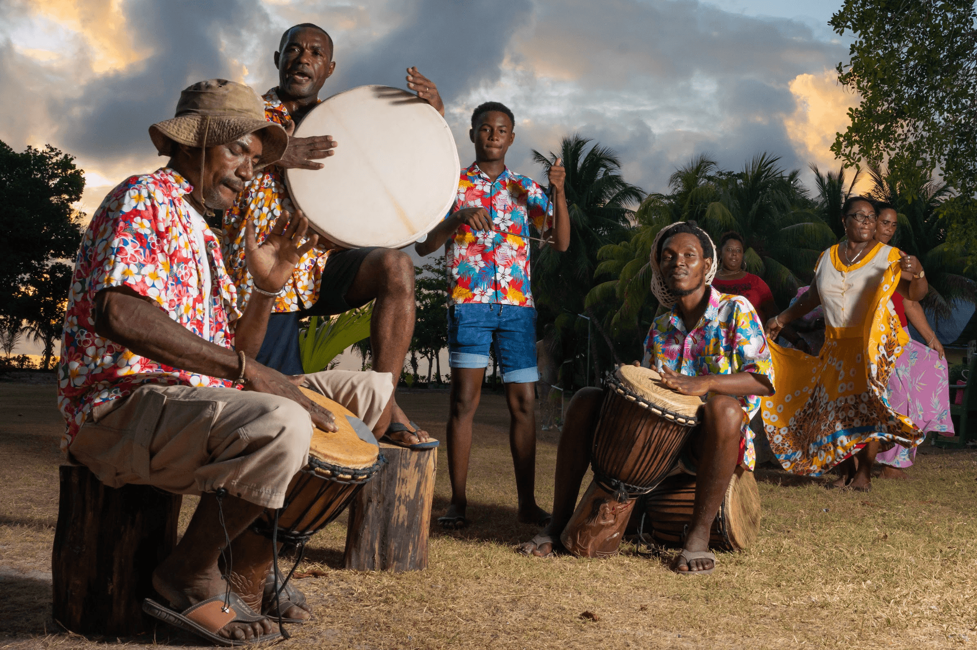 Маэ, экскурсия