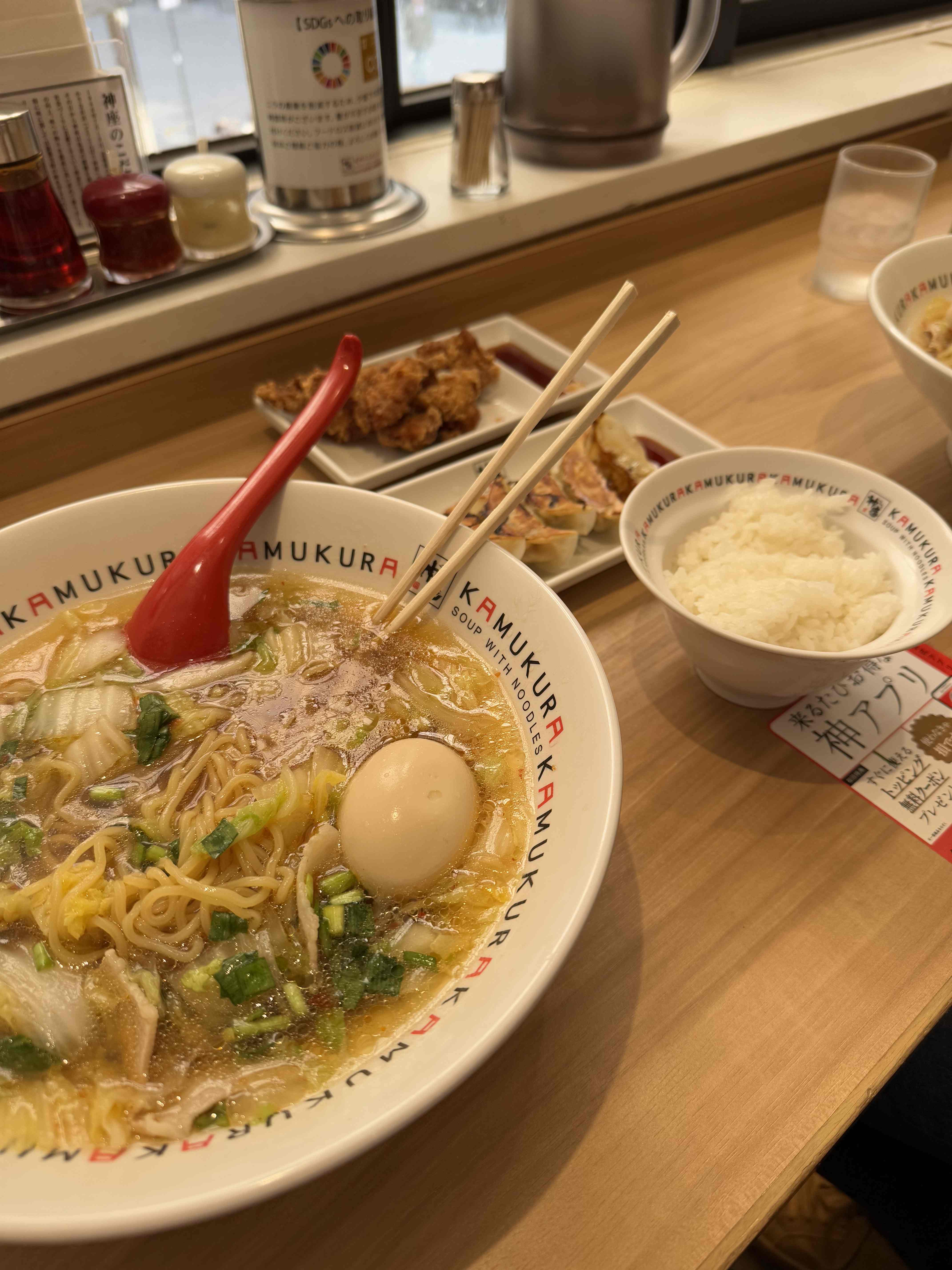 Обед в кафе Kamukura.jpg