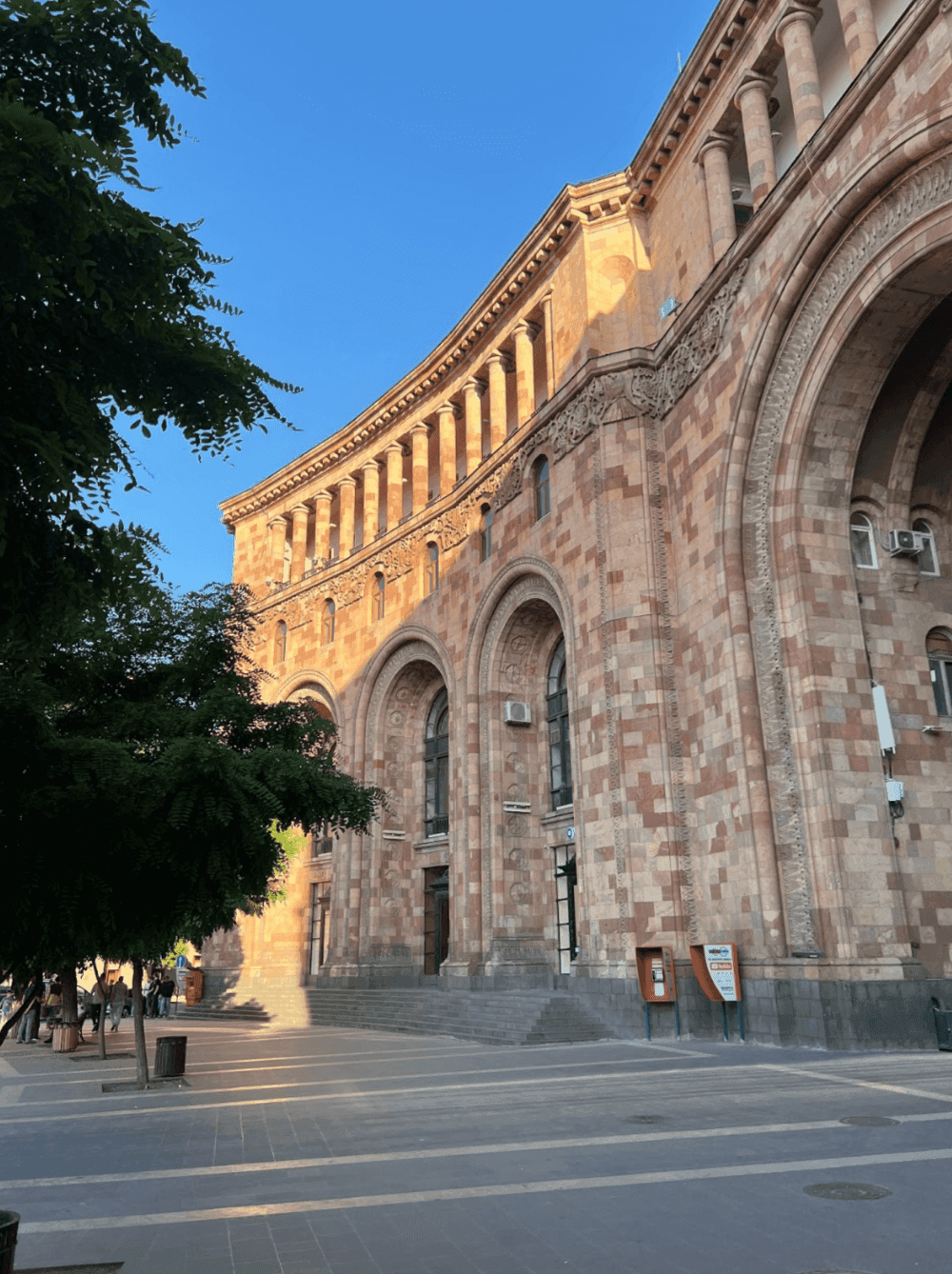 Площадь в Ереване, Армения