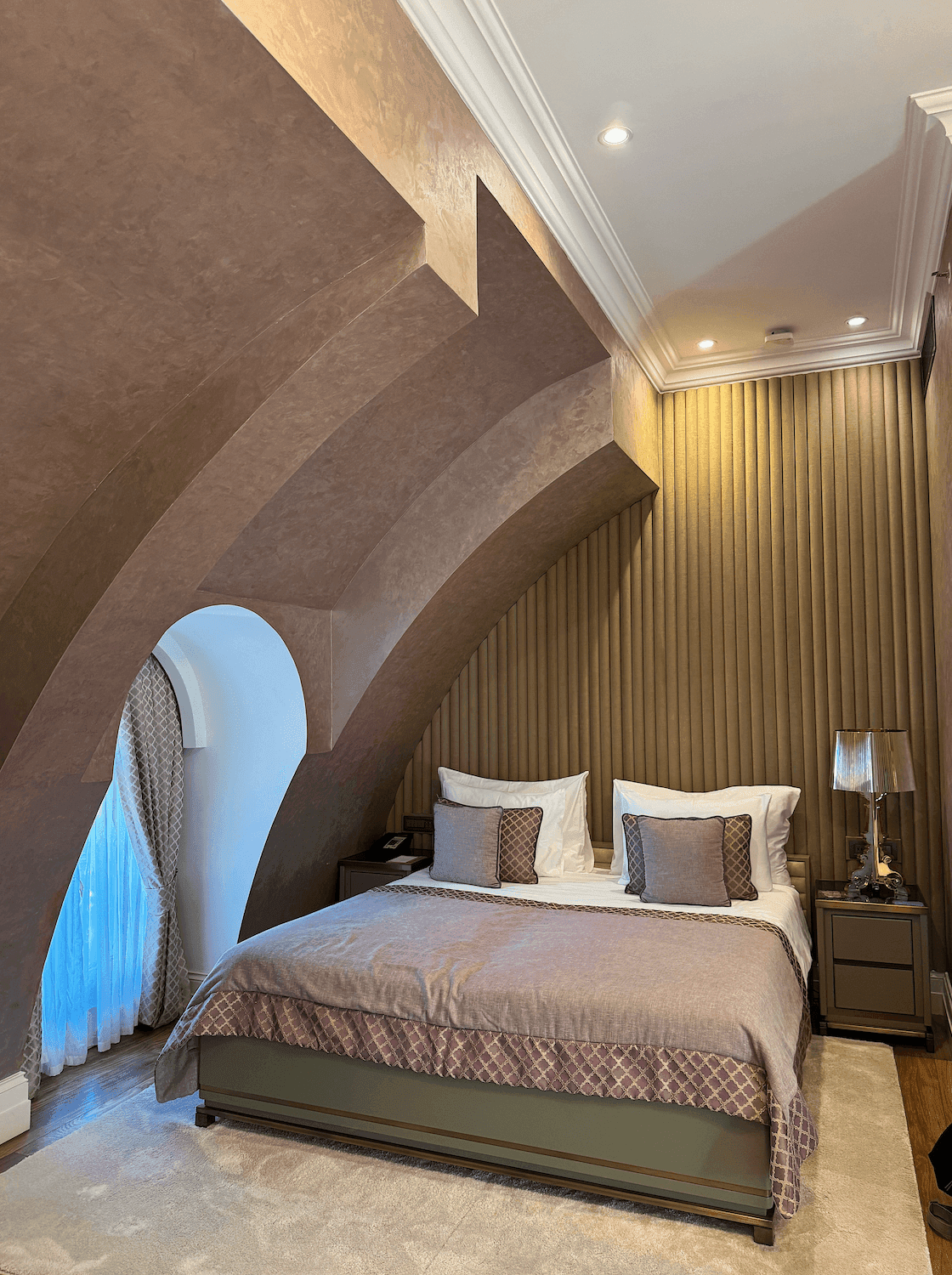 Отель в Баку