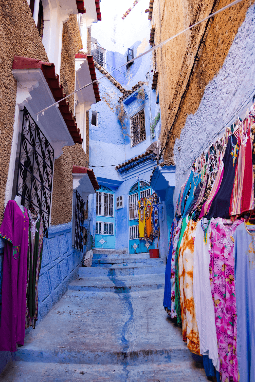 Синий город Шефшауэн в Марокко