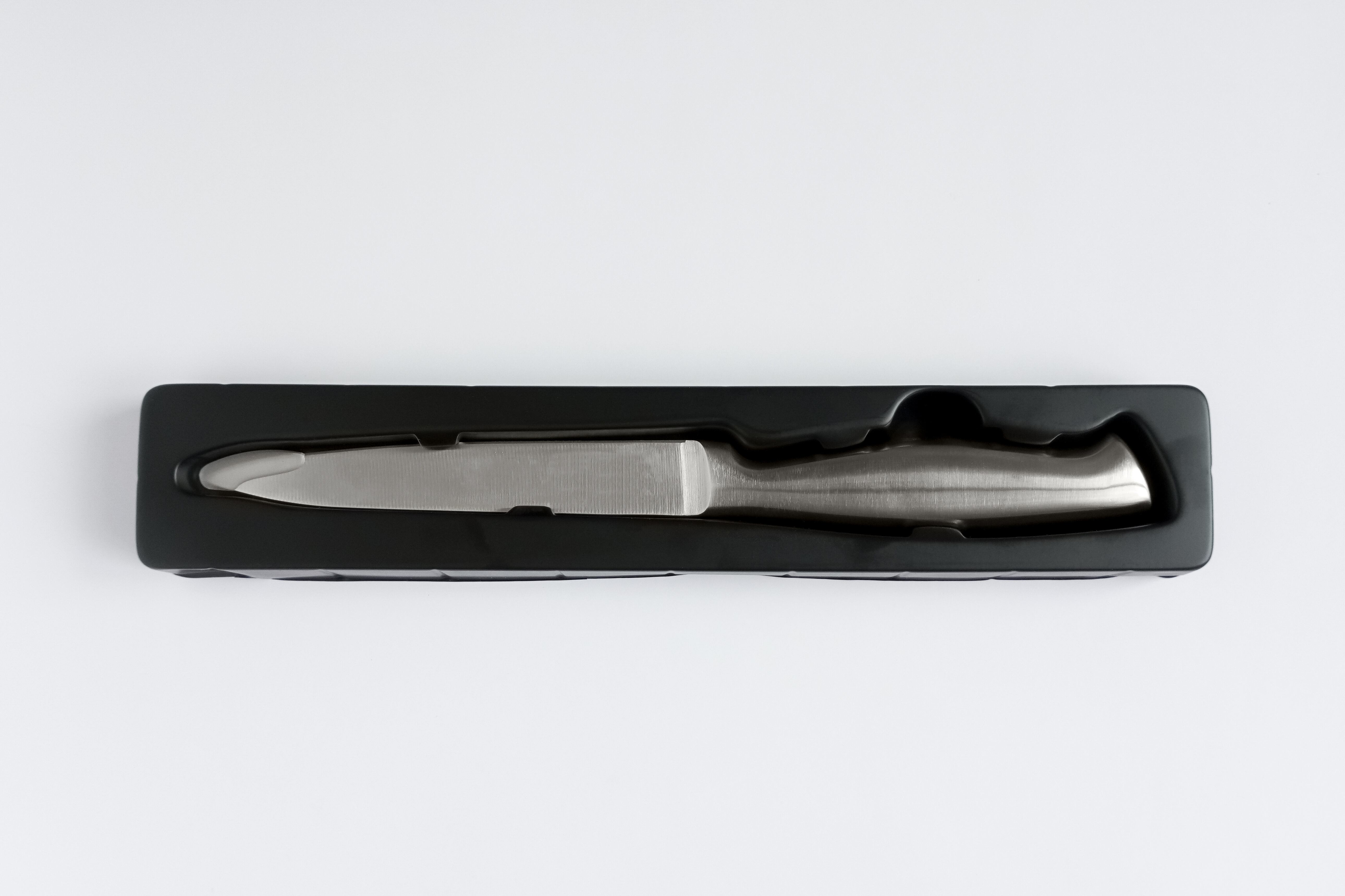 нож в чехле.jpg