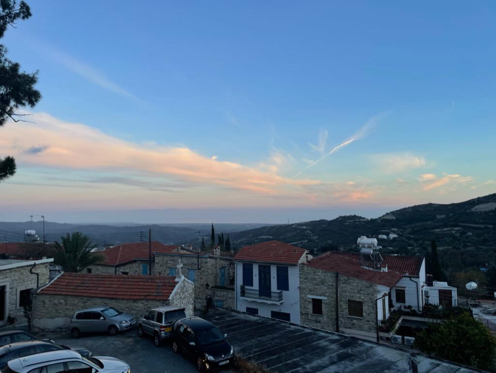 photo_2026-03-31_22-01-35 (2).jpg