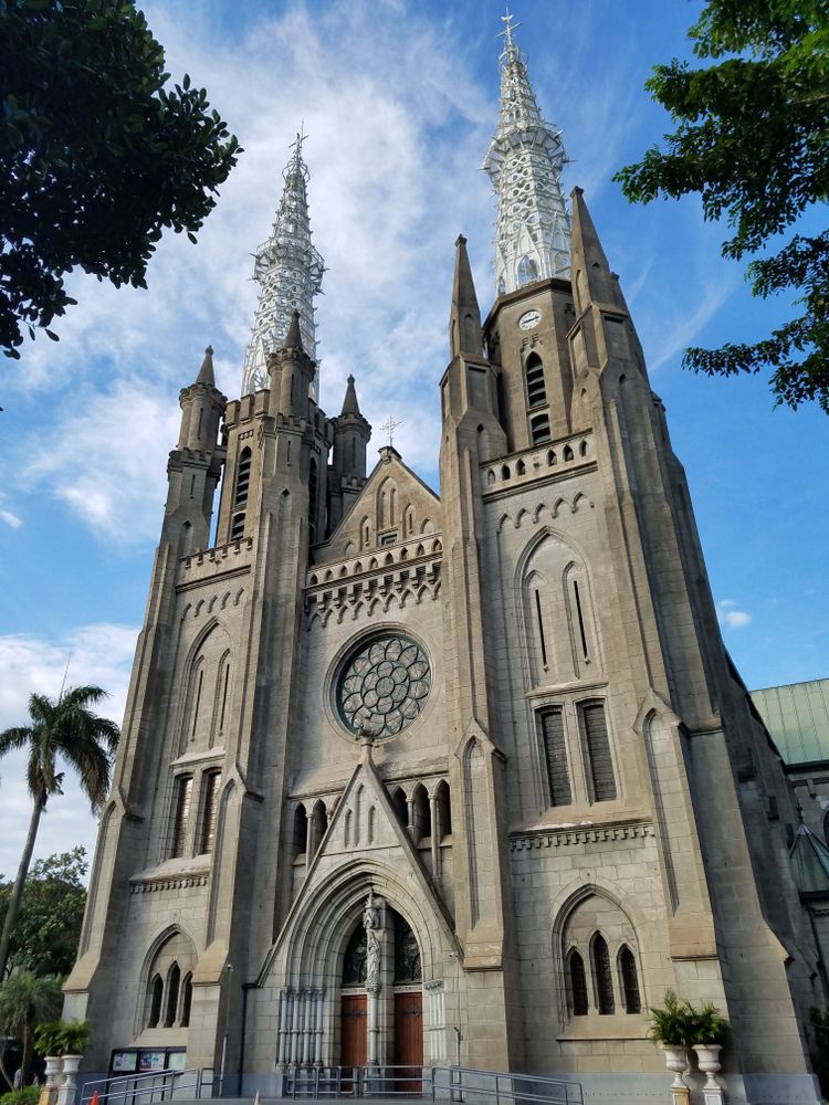 Католический собор в Джакарте