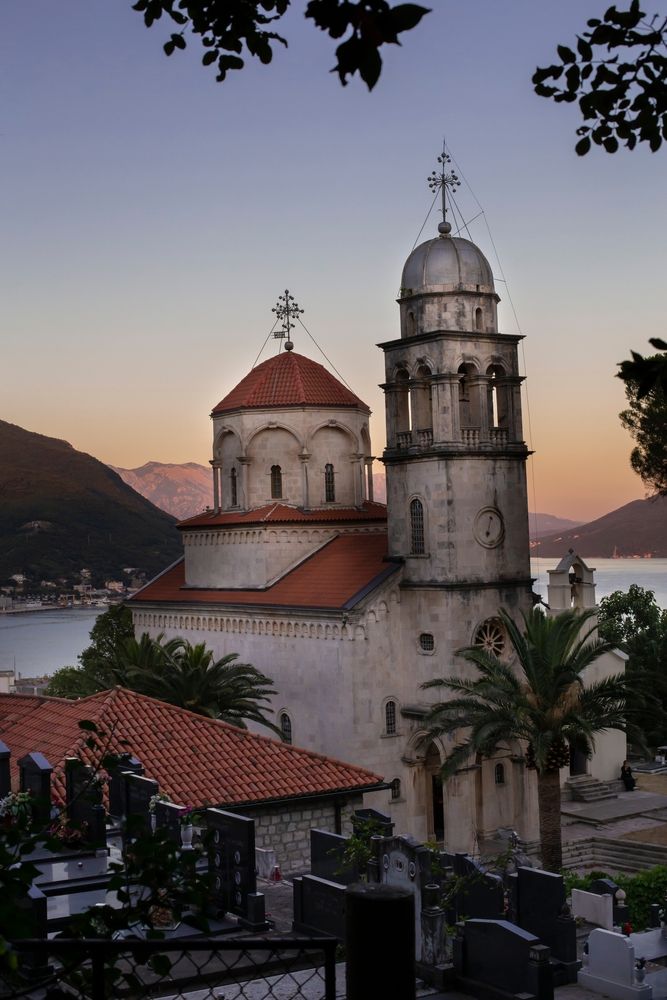 Монастырь в Черногории