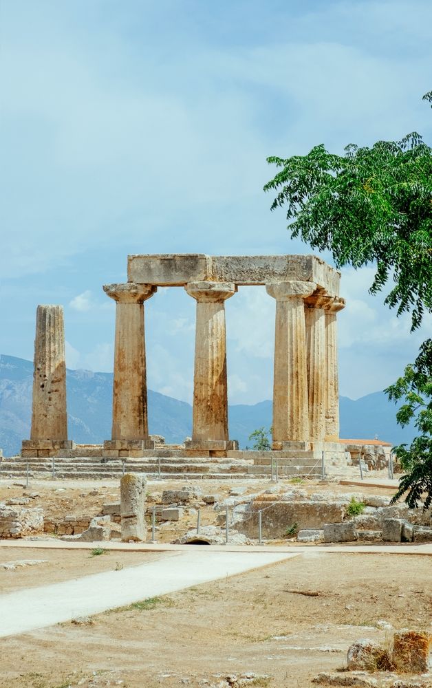 Храм Аполлона в Коринфе