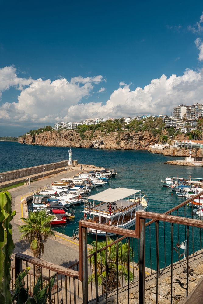 Старая часть Антальи, Турция