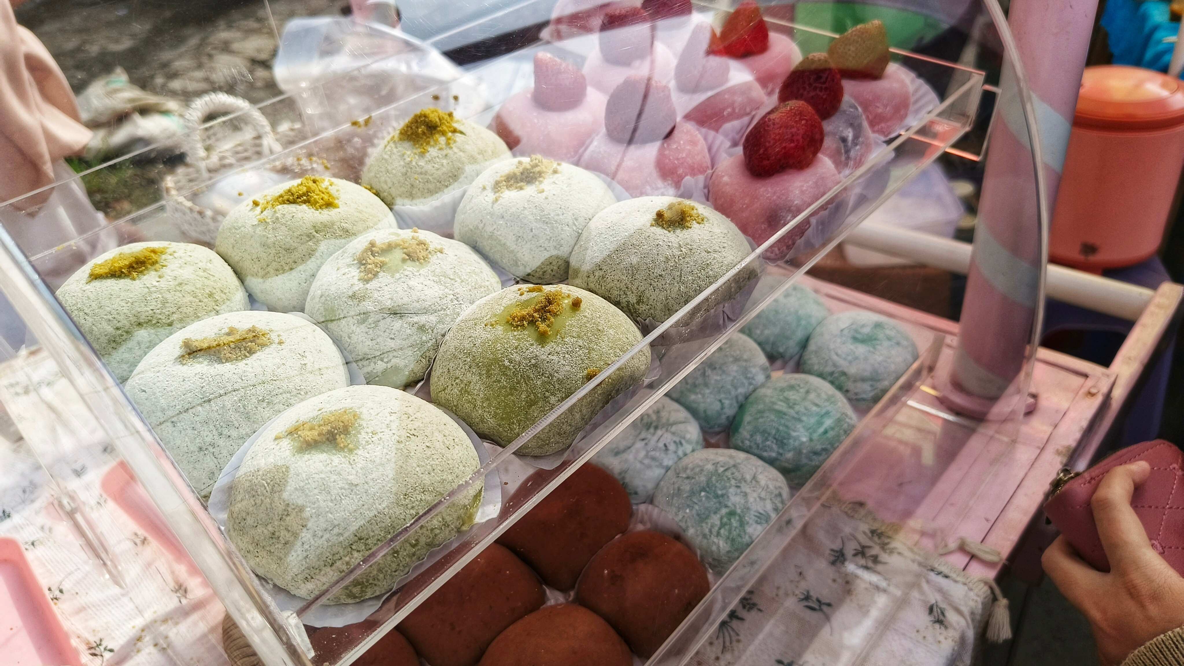 shutterstock_2544037259 (1).jpg