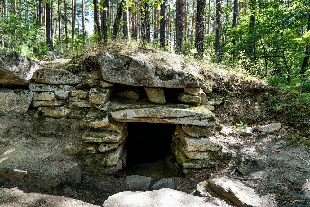 Мегалиты на острове Веры, Тургояк