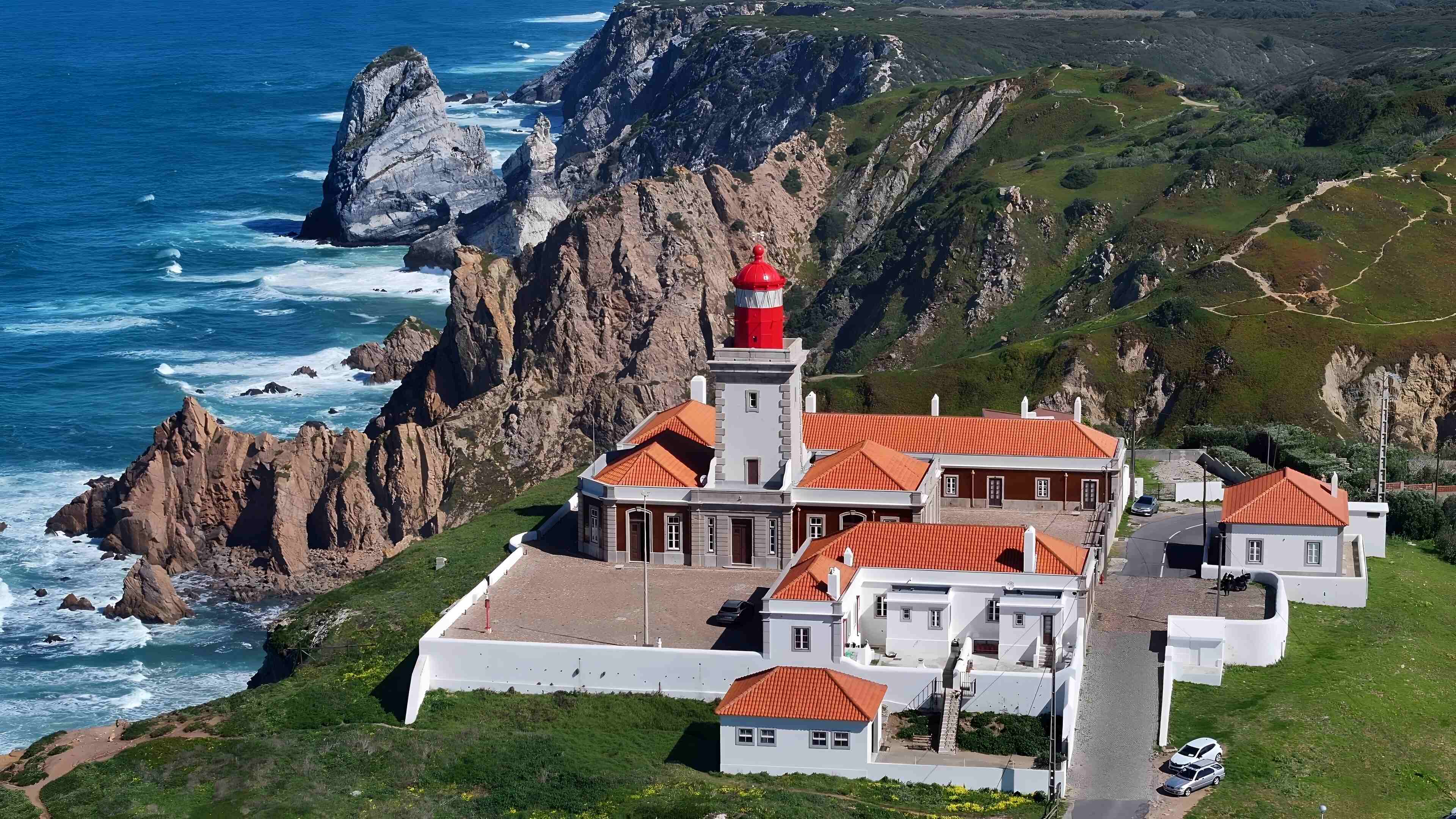 shutterstock_2662273389 (1).jpg