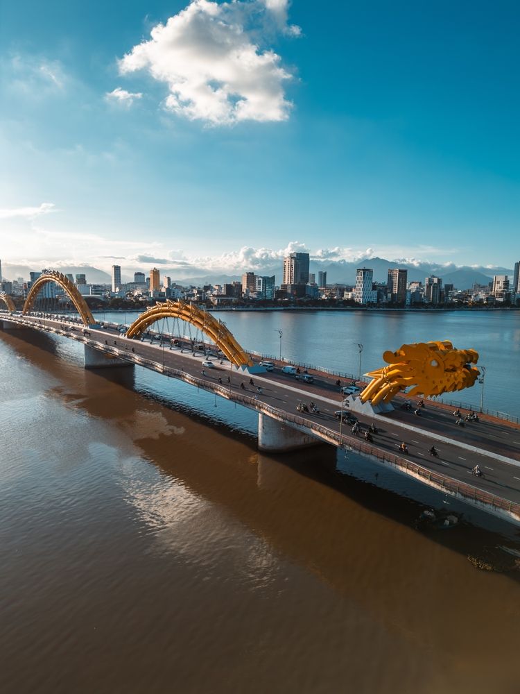 Мост дракона в Дананге