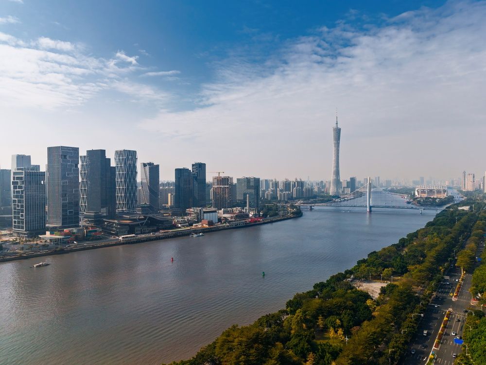 Набережная реки Чжуцзян в Гуанчжоу, Китай