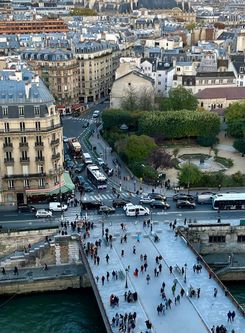 Вид на Париж с Нотр-Дама