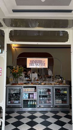 «Министерство завтраков».jpg