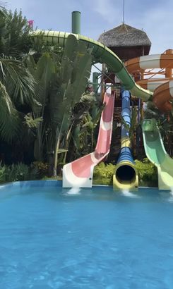 Аквапарк в VinWonders в Нячанге