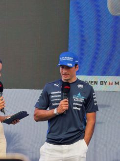 Карлос Саинц пилот Williams.jpeg