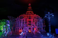 Ледяные скульптуры в Питере