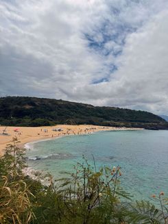 O'ahu Waimea Bay Beach.jpg