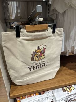 Магазин одежды в Японии