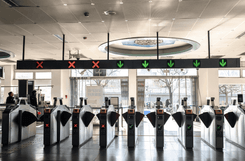 Вход в метро Пекина