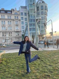 Танцующий дом 2.jpg