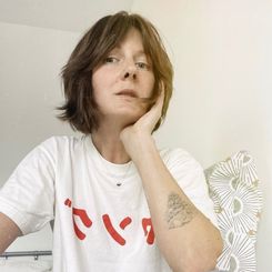 Лена Шумная