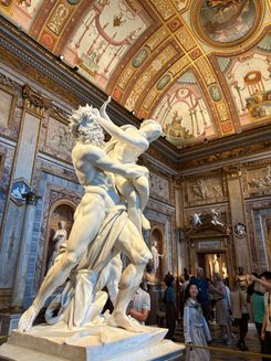 рим боргезе (1)-min.jpg