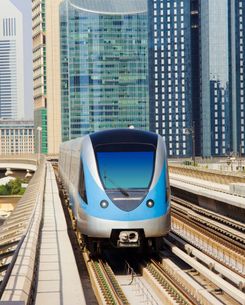 Метро в Дубае