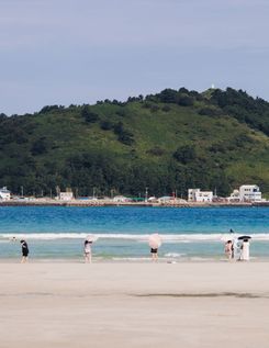 Пляжный отдых на острове Чеджу в Южной Корее