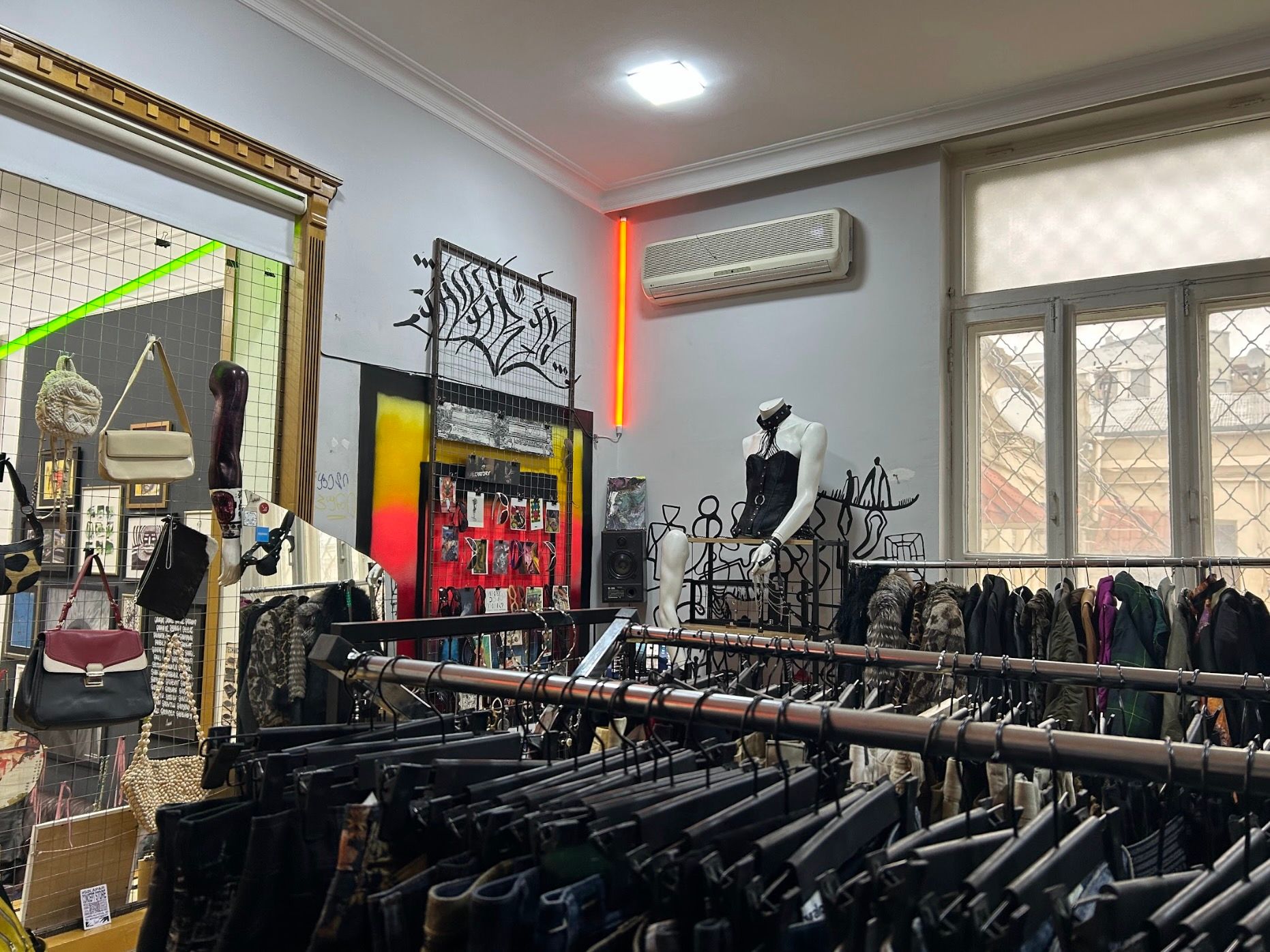 внутри авара.jpg