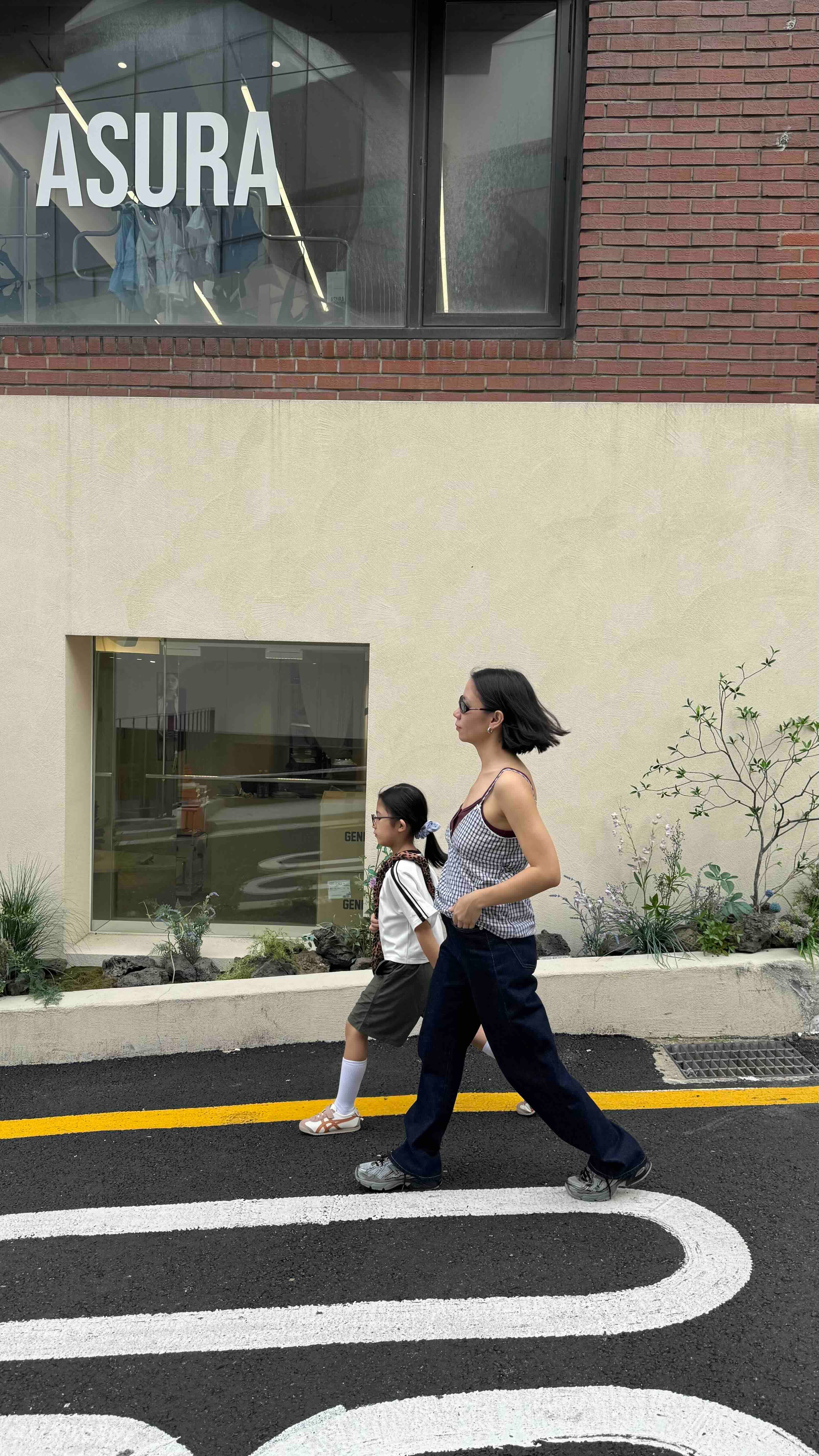 walkingwithbaby1.jpeg